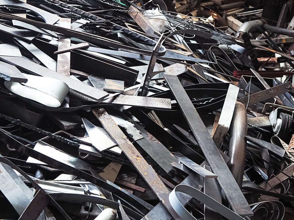 Recycling steel